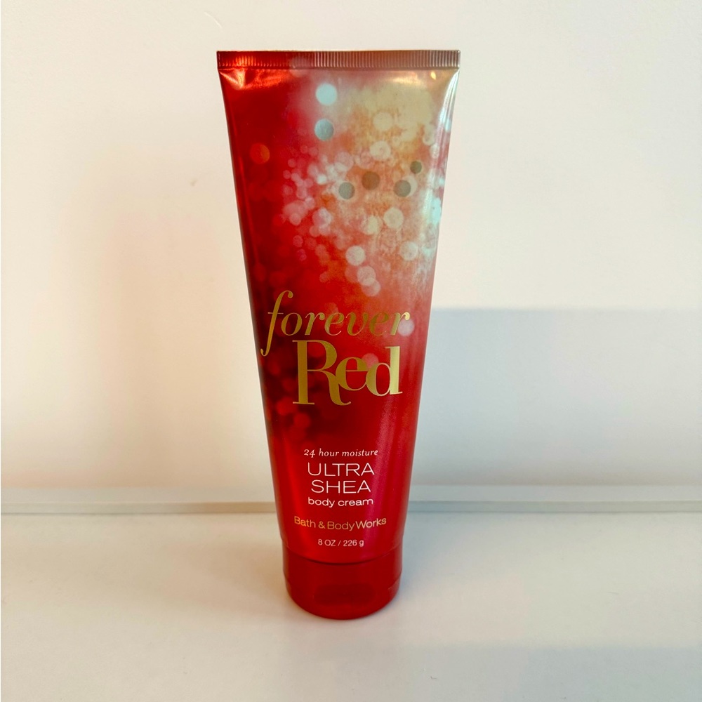 Bath & Body Works Forever Red 8oz Body Cream Lotion!